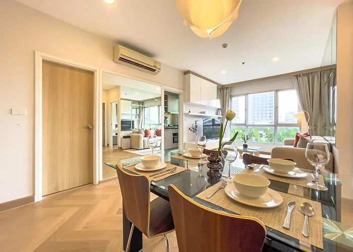 Apartment Elegant Near Iconsiam L High-speed Wifi L Bts Wongwian Yai *