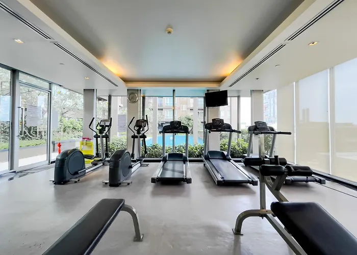 Apartment Elegant Near Iconsiam L High-speed Wifi L Bts Wongwian Yai Bangkok