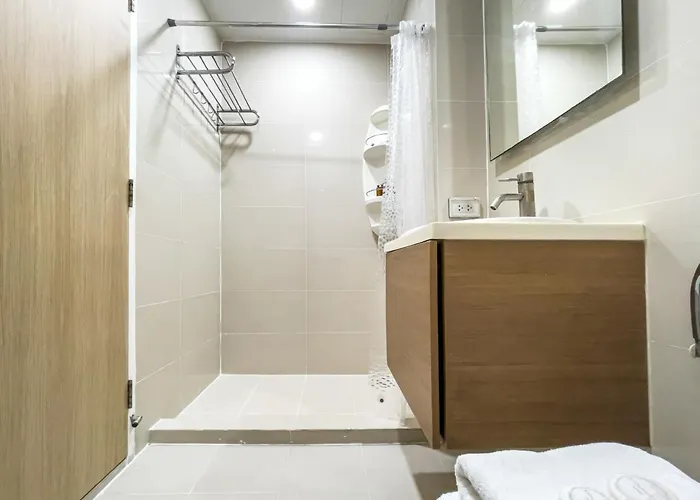 Apartment Elegant Near Iconsiam L High-speed Wifi L Bts Wongwian Yai