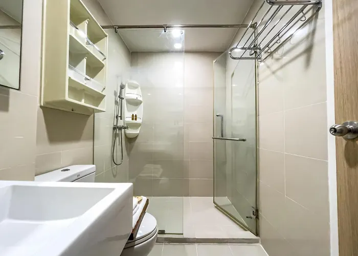 Elegant Near Iconsiam L High-speed Wifi L Bts Wongwian Yai Apartment *